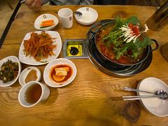 -喇喇排骨火锅·传统韩式脊骨汤(望京西园总店)
