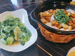 -江南福宴·澳门海鲜.牛肉火锅(汇高栢悦中心店)