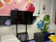 -极橙儿童齿科矫正中心(奥城店)