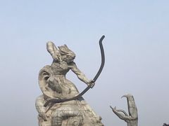 -巴陵广场