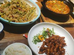 -八大碗·地道东北菜(白塔堡店)