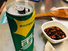 -胡须佬鸡煲四季火锅店(石厦西村直营店)