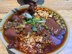 -谢老五跷脚牛肉·非遗传承店