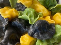 三色水饺-良师门滨海人家·海鲜·家常菜(滨海城店)