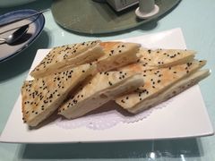 健康大饼-八府香鸭·啫啫煲(华山路店)