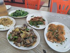 -红月湾海鲜饭店•沙滩海景(双月湾店)