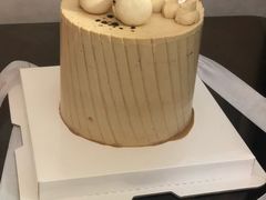 -山与蓝·轻糖鲜果蛋糕(勒泰店)