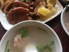 -猪脚洪隆江猪脚饭
