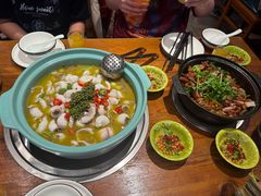-重庆鸡公煲·青锅花椒鱼(牡丹江路店)