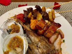 -南湖名都·景湖轩全日制餐厅·海鲜自助·东南亚风味·临湖而食