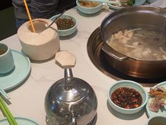 -润园四季椰子鸡火锅(南山海岸城店)