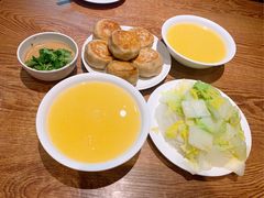 -清真吴记门钉肉饼·喜多利