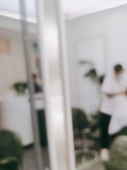 -LJOY丽锦造型·烫发染发