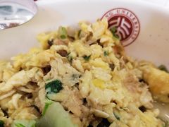香椿炒鸡蛋-北大学一食堂