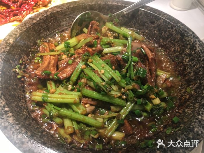 蓉悦·水煮鱼·商务宴请(万象城店)石锅鳝鱼图片