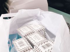 -福奈特洗衣洗鞋(宝华广场店)