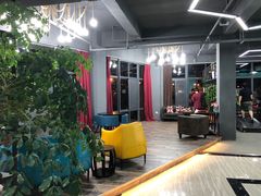 -艾姆5%形体健身(东港店)