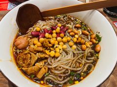 -麻婆婆白家肥肠粉(海岸城店)