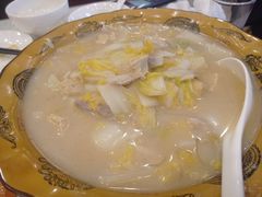 五花肉炖白菜-宝发园名菜馆