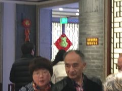 等位区-老半斋(福州路店)