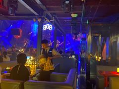 -808 LiveHouse