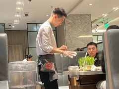 -海底捞火锅(高新万达广场店)