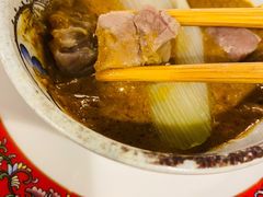 -毛辣果·贵州红酸汤牛肉火锅(西单店)