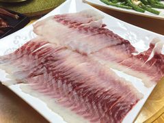 海鲩鱼生-鸽王世家(东华东路店)