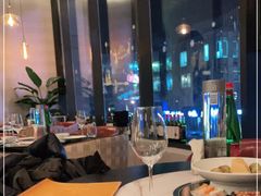 -斯普汇生蚝牛排馆(中骏世界城店)