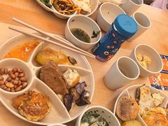 -素满香·全民食养自助(长宁龙之梦店)