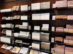 -Laderach 莱德拉(上海环贸iapm店)