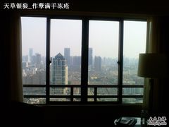 -上海波特曼丽思卡尔顿酒店