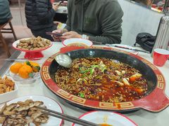 -烧哥美蛙肥肠鱼火锅·十五年社区店