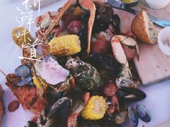 -The Crab Pot Seattle