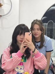 -AYO SALON