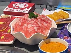 -生活如沸·顺德水牛奶火锅(人民广场店)