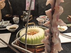 -得意咚瓜·顺德鱼生·冬瓜火锅(深圳首店)