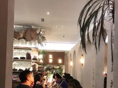 -来龙里 精致 东南亚餐室(万象城店)