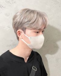 -变画·发型STUDIO