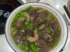 -辉程汤粉(沿江店)