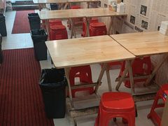 -柳州肥姨妈大骨螺蛳粉(东靖路店)