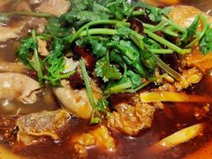 -沙胆彪炭炉牛杂煲(上海日月光广场店)