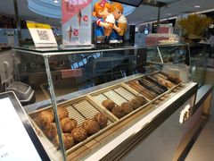 面包甜点陈列柜-芙気泡芙