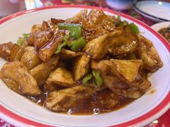 地三鲜-闯关东东北农家菜(崂山石老人店)