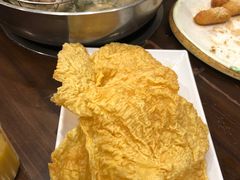 -乡土黄·鲜牛肉火锅·小龙虾(兴业街店)