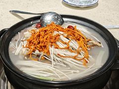 -九寨特色牦牛肉汤锅 羊肉汤锅