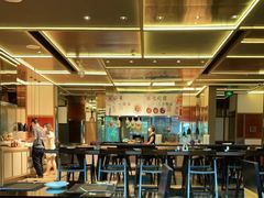 大堂-大中华希尔顿酒店-念自助餐·嗨啤·小龙虾