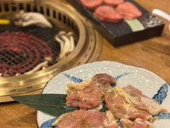 -炼火烤肉店