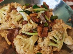 -松沪名灶·豆浆鱼头·新上海菜(飞航吾悦广场店)