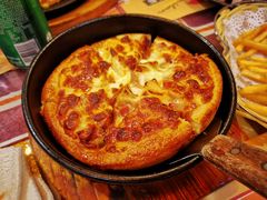 缤纷海鲜披萨-米兰西点(海城店)